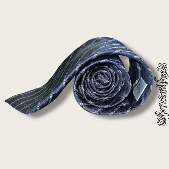 Harvé Bernard by Bernard Holtzman Neck Tie - Picture 5 of 10